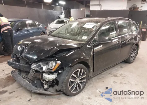 2016 Volkswagen Golf Tsi Limited Edition z USA, uszkodzony, nr VIN 3VWC17AU4GM522672